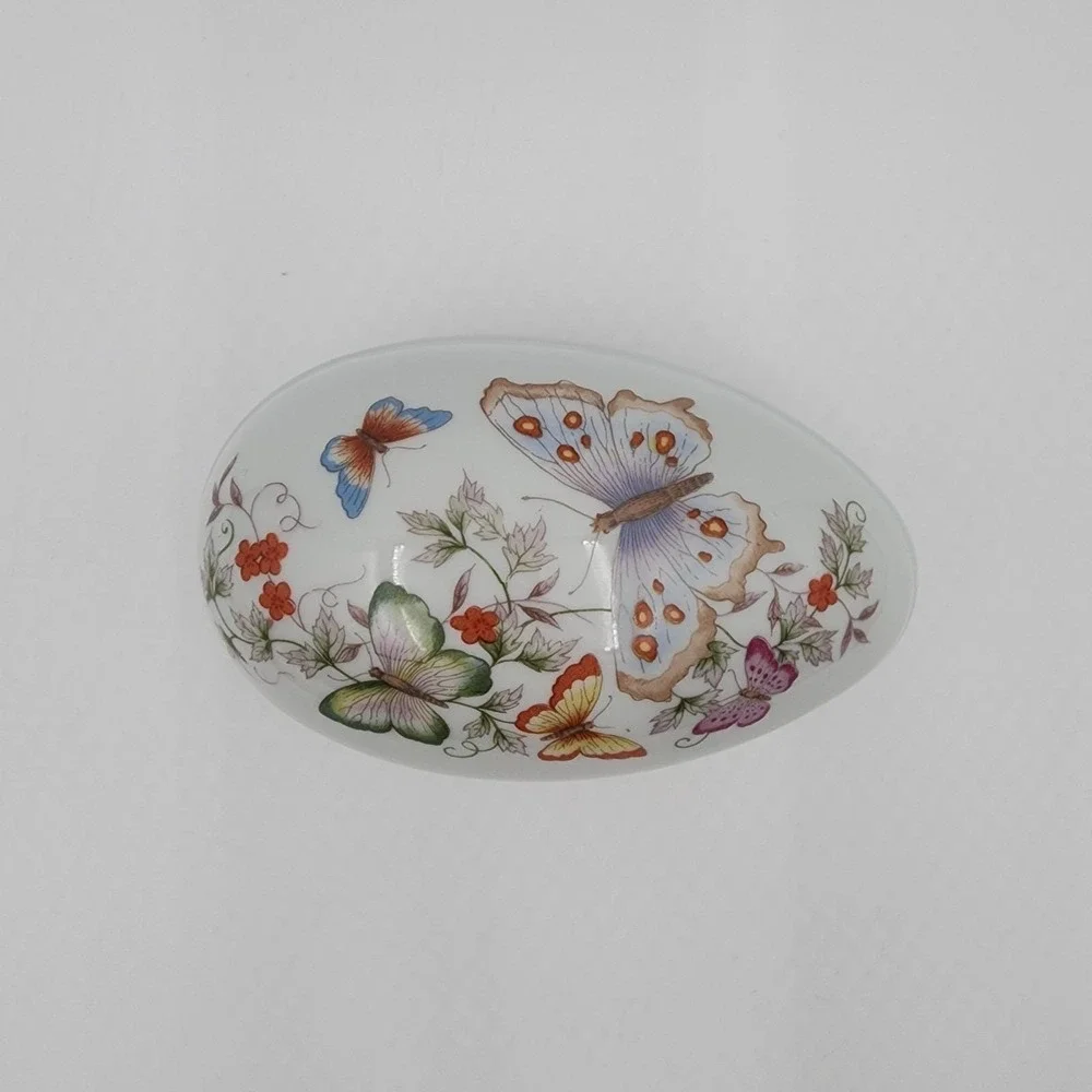 Vintage Avon Porcelain Treasure Egg Butterfly Fantasy 1974 22k Gold Trim